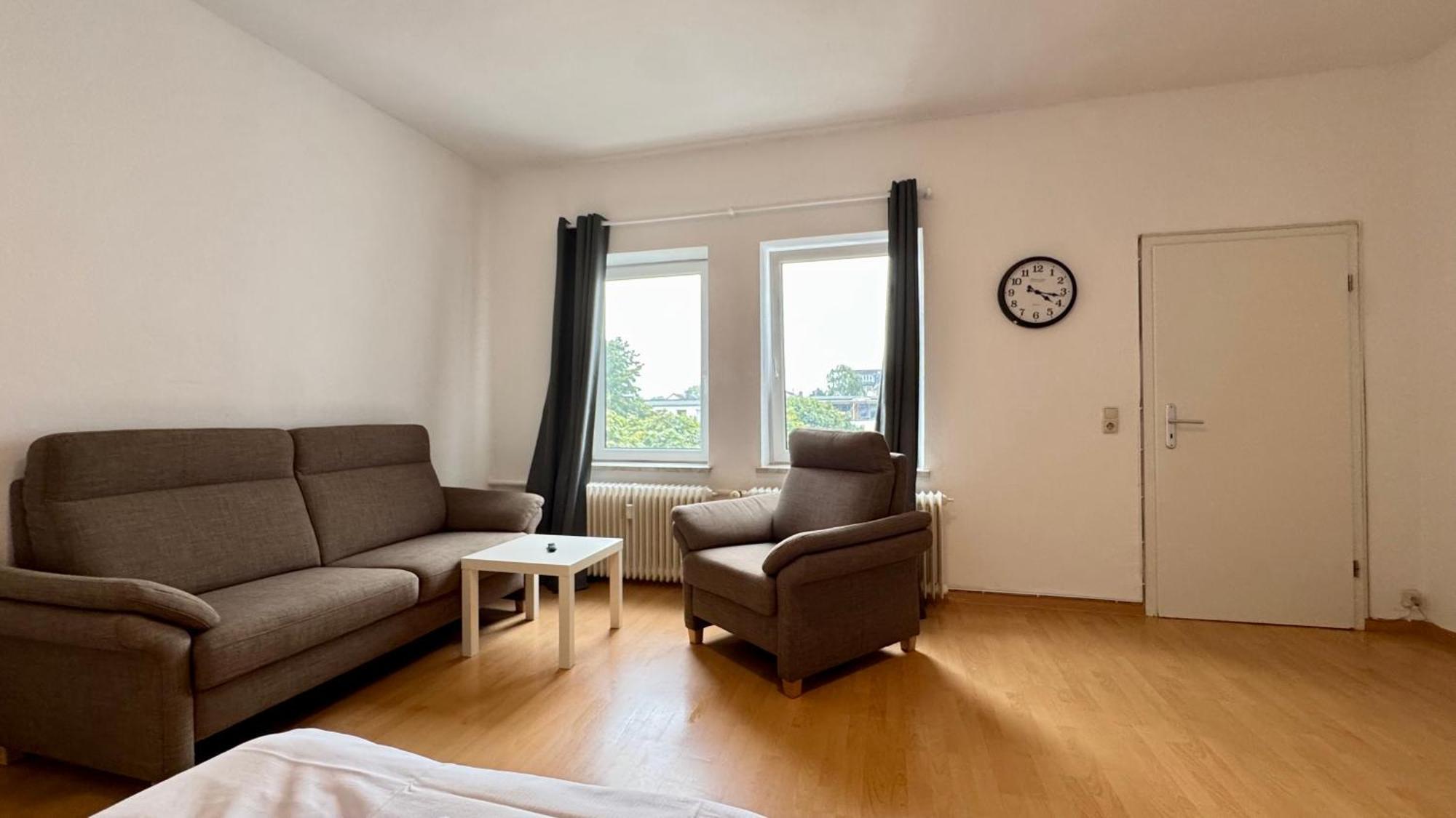 Apartments Im Herzen Von Neumuenster Innenstadt & Hbf Fusslaeufig, Mit Privatparkplatz Экстерьер фото