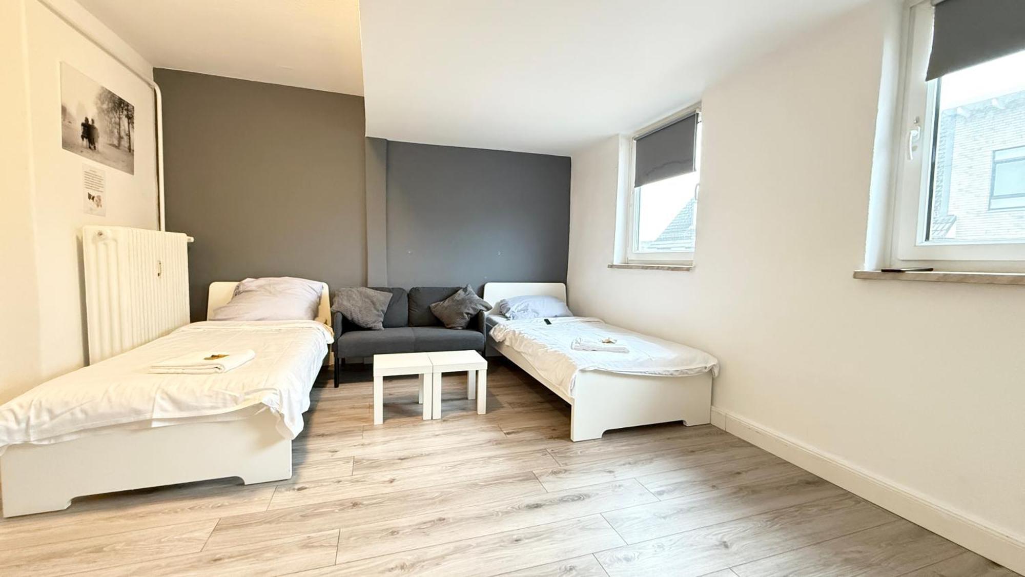 Apartments Im Herzen Von Neumuenster Innenstadt & Hbf Fusslaeufig, Mit Privatparkplatz Экстерьер фото